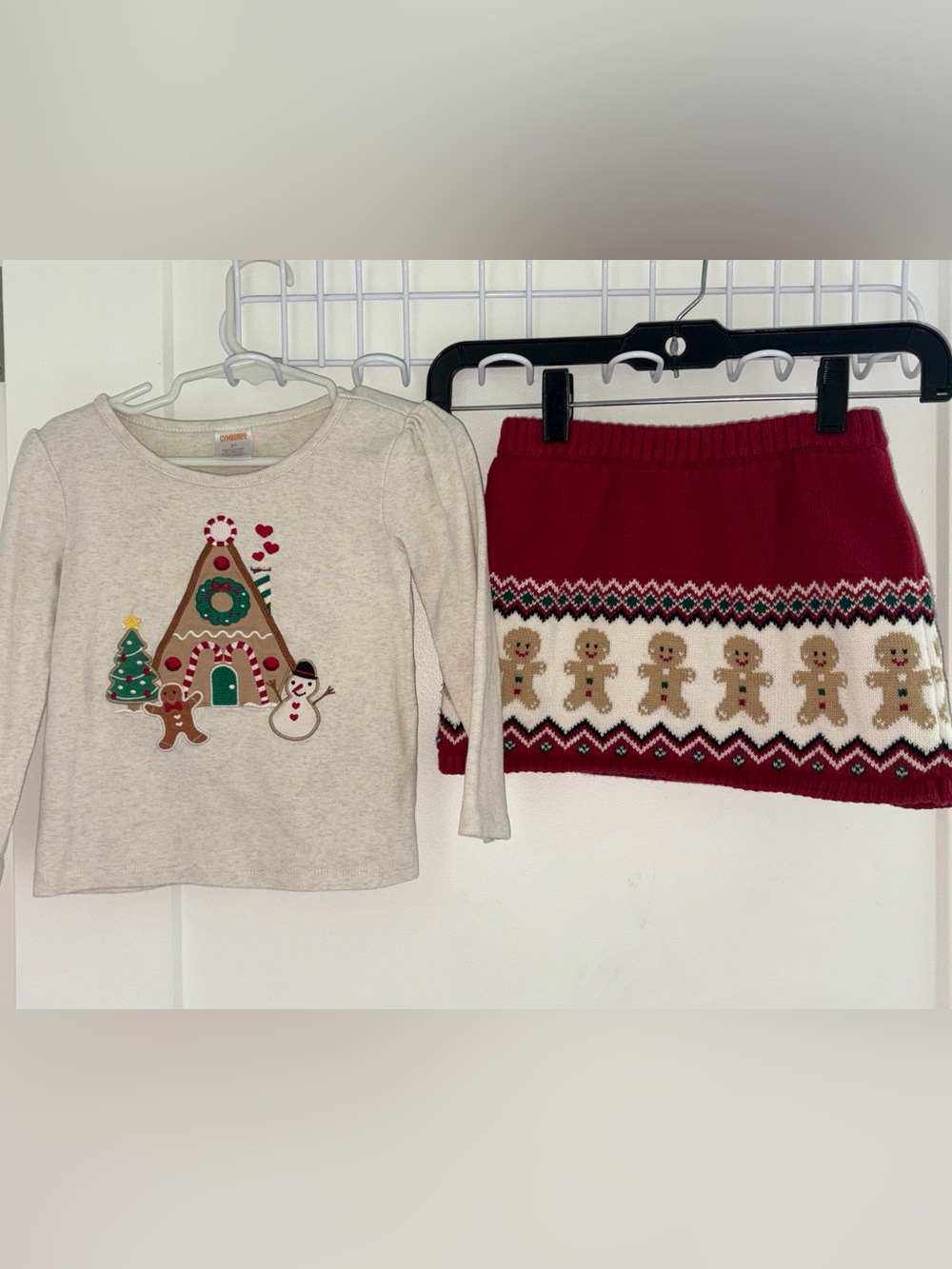 Gymboree gingerbread/Christmas theme top and knit skirt set sz 3T EUC